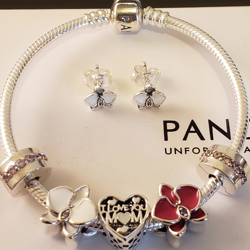 ⚘️⚘️8pc Authentic Pandora MOTHERS BRACELET GIFT SET🎁